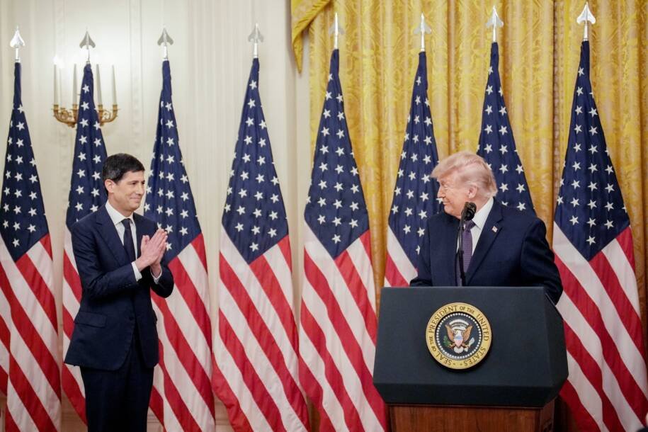 Donald Trump pressiona Fed por juros mais baixos enquanto Kevin Warsh assume