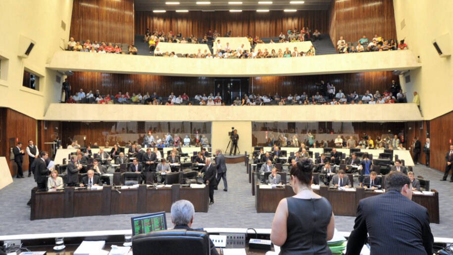 Eleições 2026: deputados estaduais terão salários de até R$ 34.774,64 e mais!