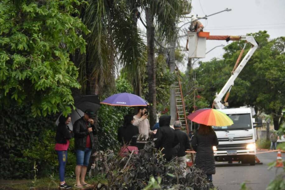 Energisa restabelece energia em 99,2%, mas Jardim Vilas Boas protesta por falta de luz