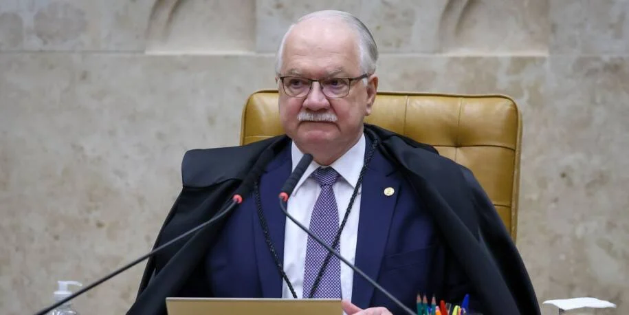 Fachin suspende afastamento de Andrei Rodrigues e Leandro Almada em meio a crise no STF