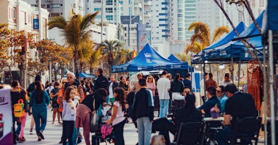Fundação Cultural de Balneário Camboriú lança 1ª feira livre com 20 feirantes!