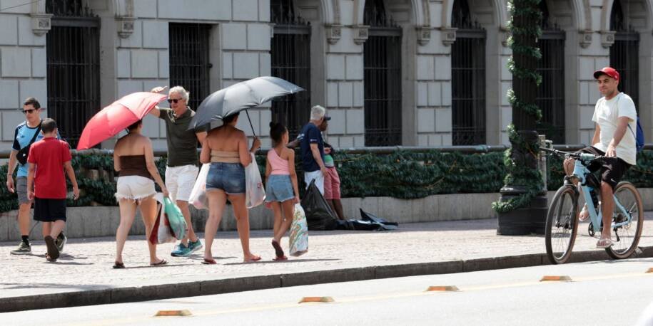 Inmet alerta: Onda de calor deixa oito estados em emergência até 30 de outubro