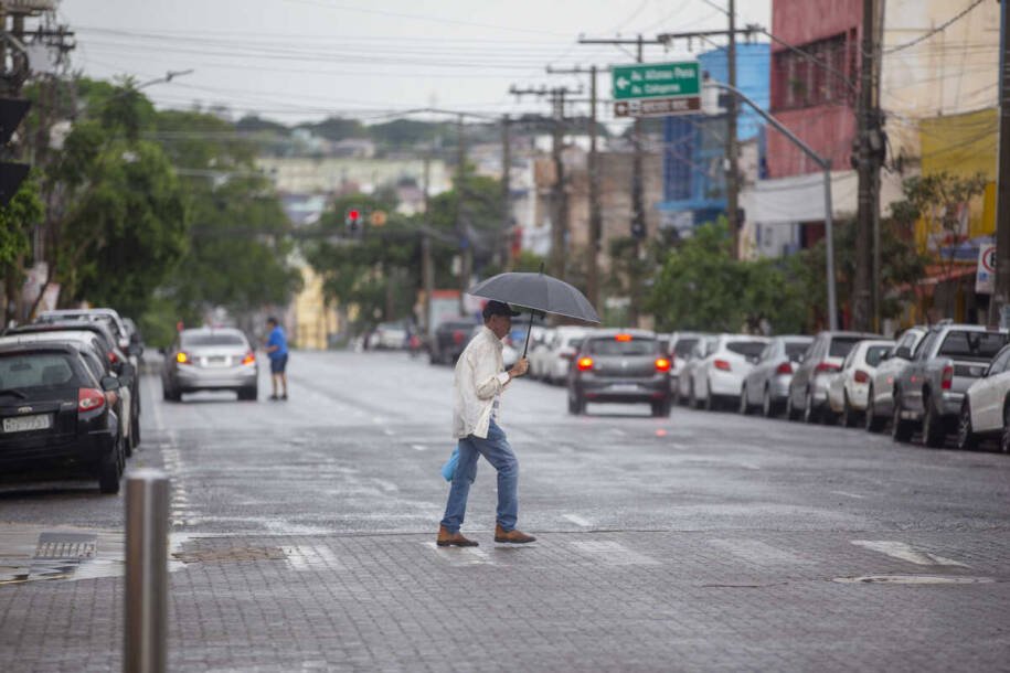 Inmet emite alerta amarelo enquanto chuva de 36,2 mm atinge Campo Grande