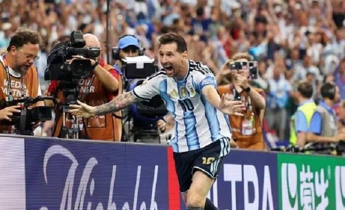 Lionel Messi anuncia aposentadoria da seleção argentina e mira milésimo gol