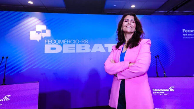 Manuela D’Ávila financia podcast com R$ 100 mil e gera polêmica com emenda