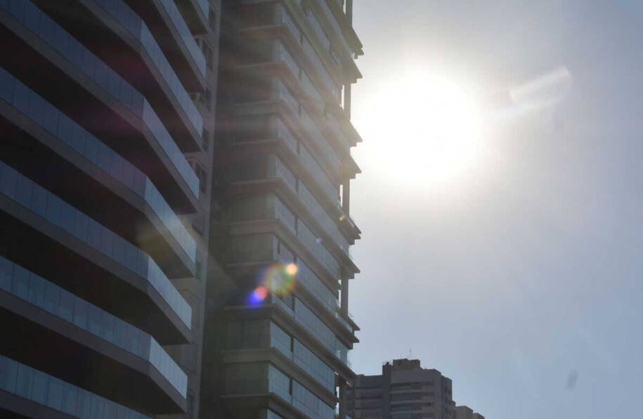 Meteorologista Natálio Abrahão confirma calor intenso após decreto em Campo Grande