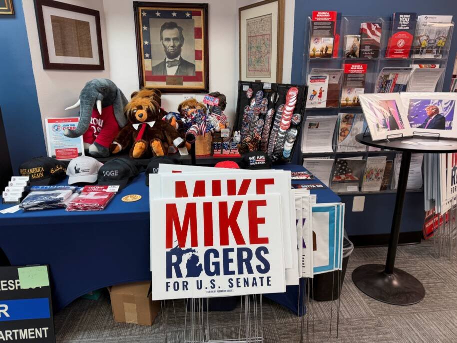 Mike Rogers enfrenta dificuldades enquanto Abdul El-Sayed mobiliza 21 mil voluntários