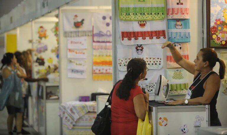 Ministério da Educação lança 1,3 mil vagas gratuitas em cursos para mulheres em vulnerabilidade
