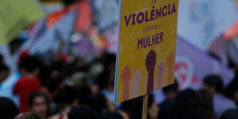 Ministro da Justiça anuncia capacitação de 7,5 mil agentes para combater feminicídios