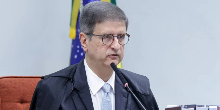 PGR pede anulação da investigação que envolve Moraes e Vorcaro após polêmica