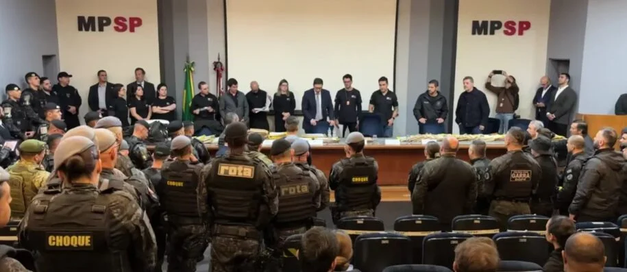 Polícia de SP deflagra Operação Frankmobile e apreende 10 mil celulares roubados