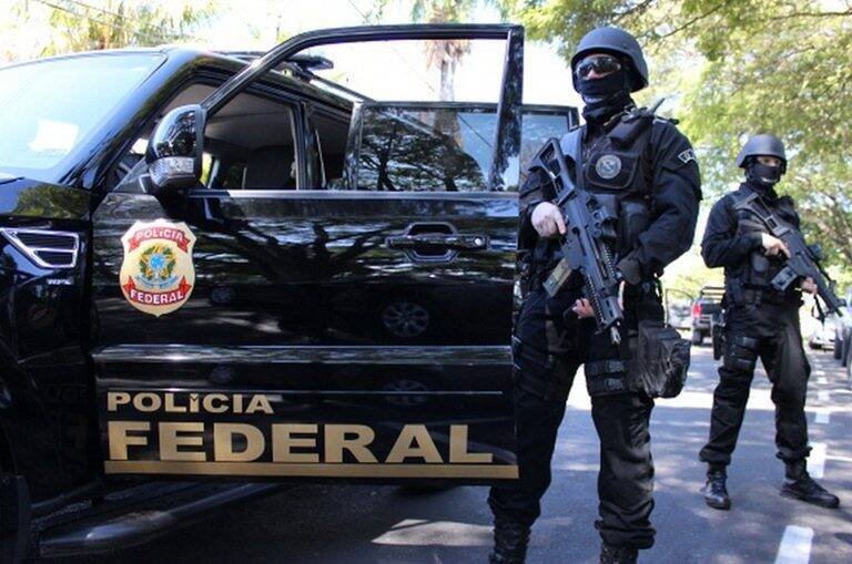 Polícia Federal e Peru desmantelam laboratório de cocaína e prendem brasileiros