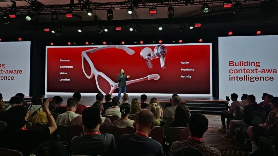 Qualcomm lança Snapdragon Sound Elite Gen 2 com IA e câmeras para fones de ouvido