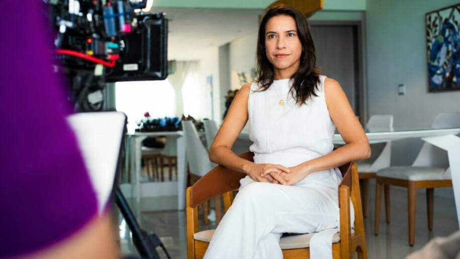 Raquel Lyra sugere laqueadura em mulher grávida 'sem ela saber' e gera polêmica