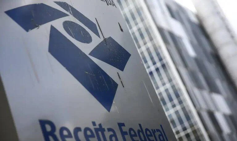 Receita Federal amplia atendimento em Libras e garante acessibilidade total