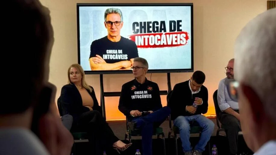 Romeu Zema (Novo) enfrenta crise após ausência em debate e queda nas pesquisas