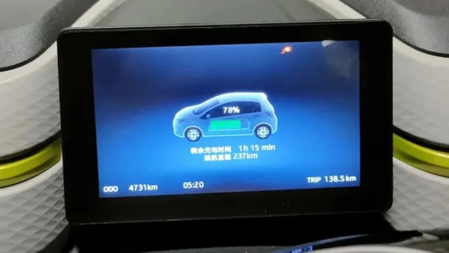 SAE International revela como o BMS impacta a autonomia dos carros elétricos