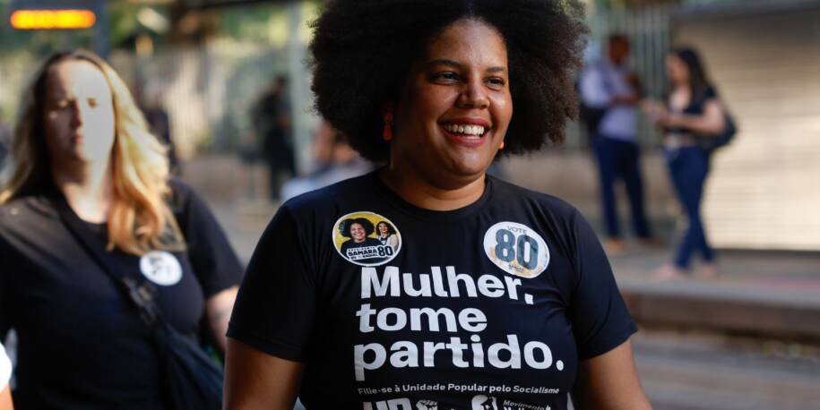 Samara Martins propõe dobrar salário mínimo e estatizar bancos e Eletrobras