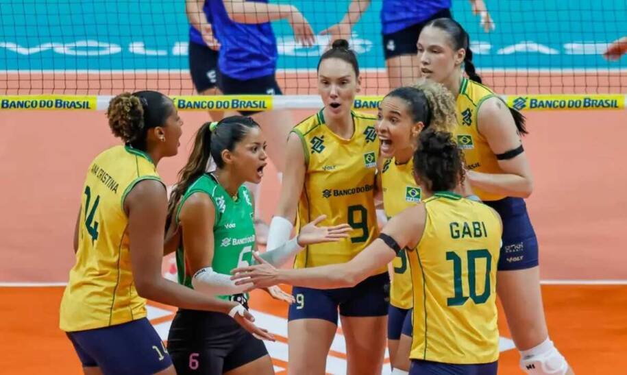 Seleção Brasileira de Vôlei domina o Chile e se prepara para duelo decisivo contra Argentina