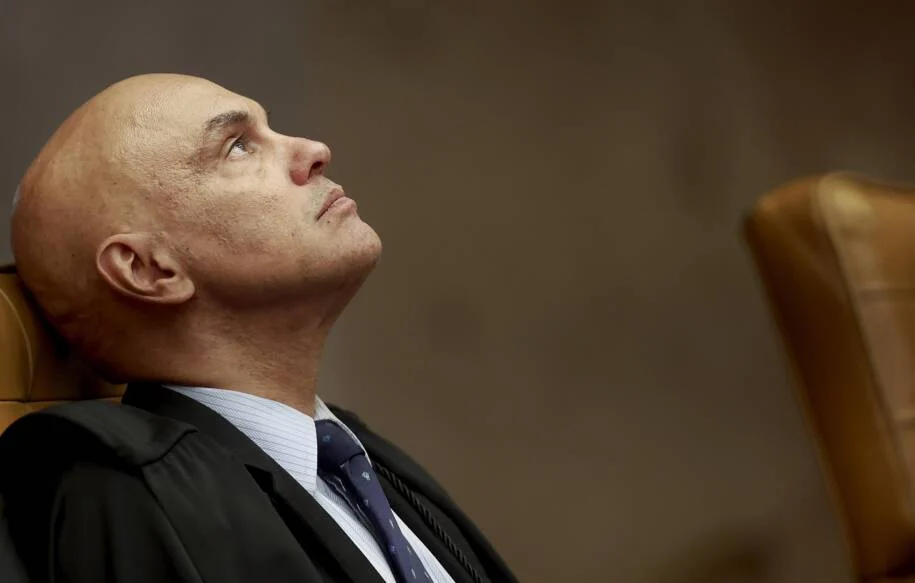 STF analisa Caso Master com mensagens de Vorcaro e Moraes em julgamento tenso