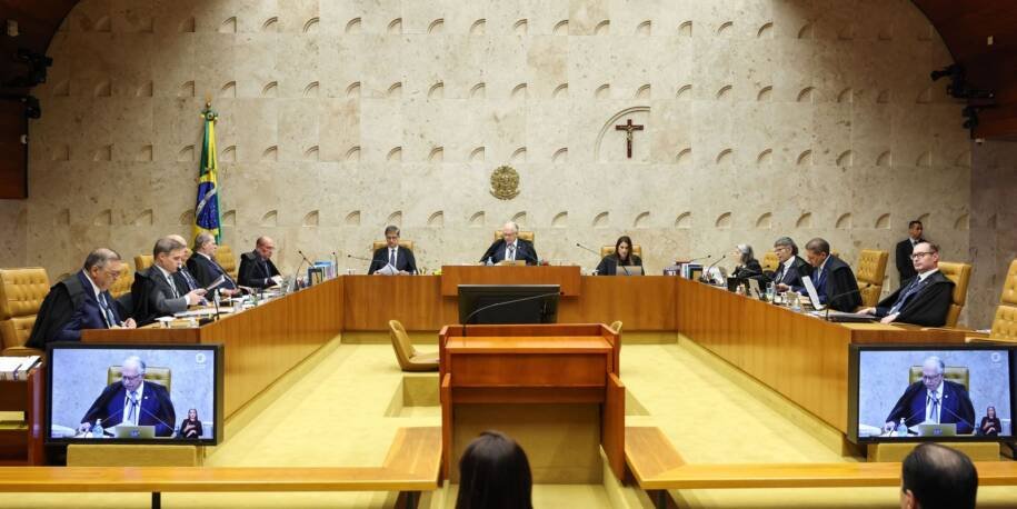 STF interrompe sessão e investiga Alexandre de Moraes após revelações explosivas