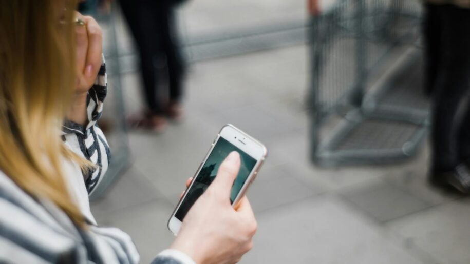 SUS inova ao implementar agendamento de consultas pelo WhatsApp e promete agilidade