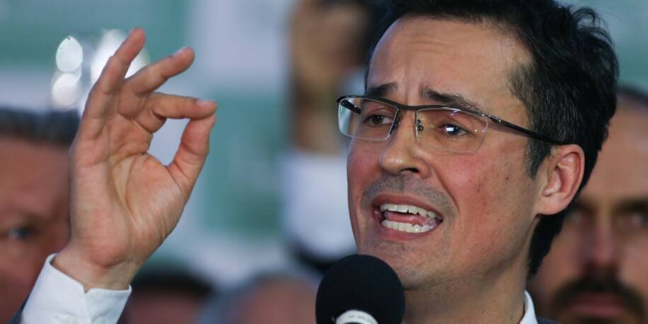 TSE suspende campanha de Deltan Dallagnol ao Senado e gera polêmica no Paraná