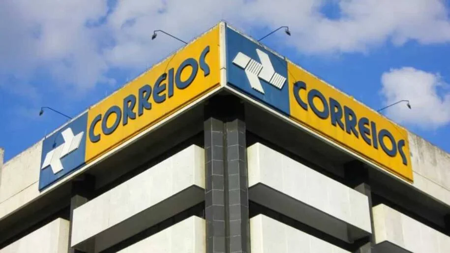 TST determina manutenção de 80% do efetivo dos Correios e gera tensão na greve