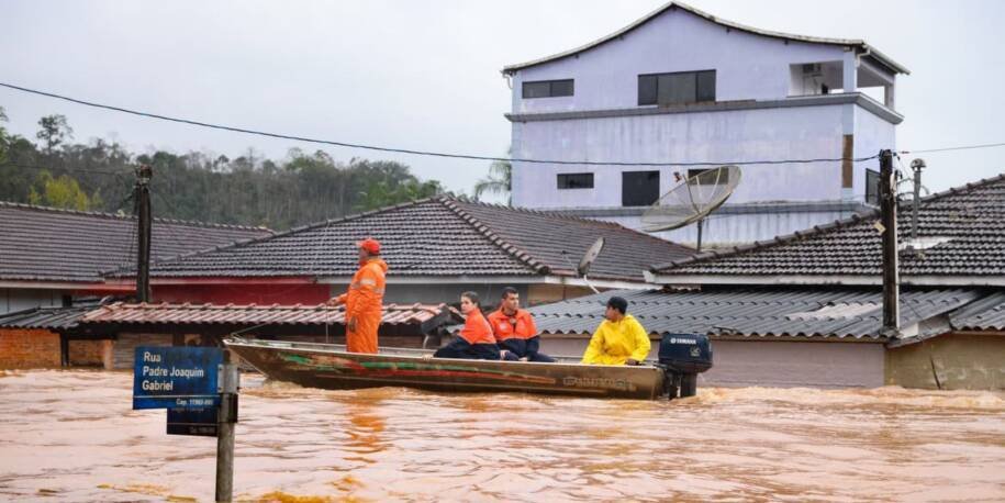 Vale do Ribeira em emergência: 5 cidades enfrentam inundações devastadoras