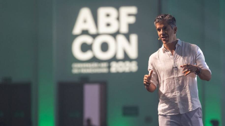 ABF exige alívio tributário e emprego jovem após faturamento de R$ 301,7 bilhões
