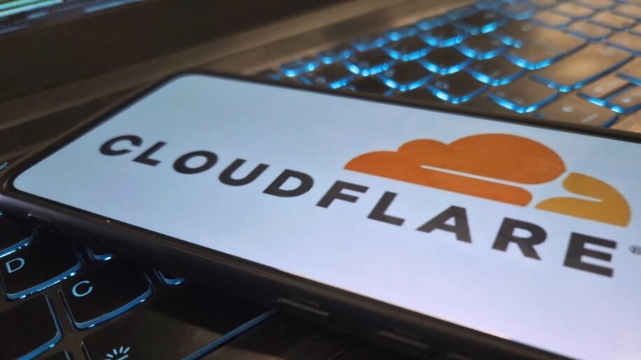 Amazon Web Services alerta: hackers exploram falhas críticas no PHP antes da correção