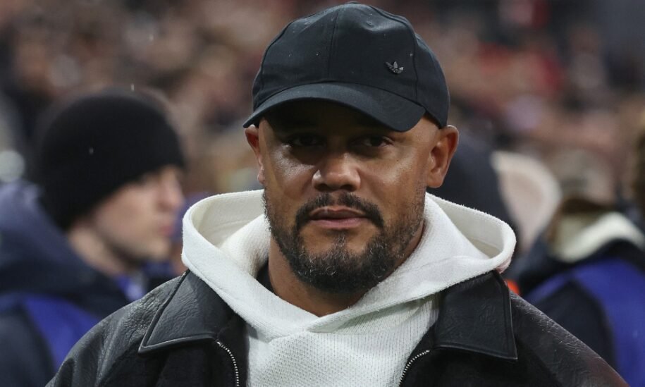 Bayern de Munique confirma afastamento de Kompany após desmaio em treino