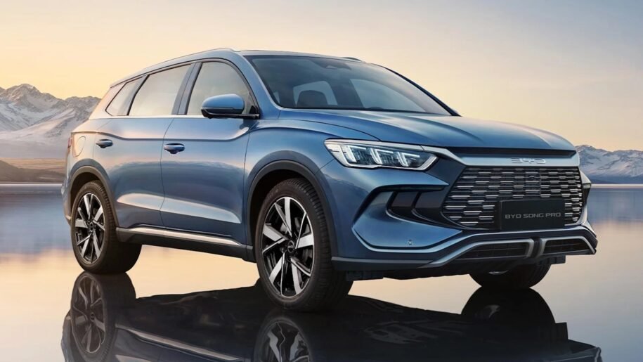 BYD reduz preço do Song Pro e provoca tensão com T-Cross no Brasil