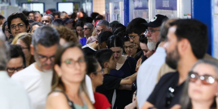 Câmara dos Deputados registra 35,67% de renovação e Nikolas Ferreira faz história