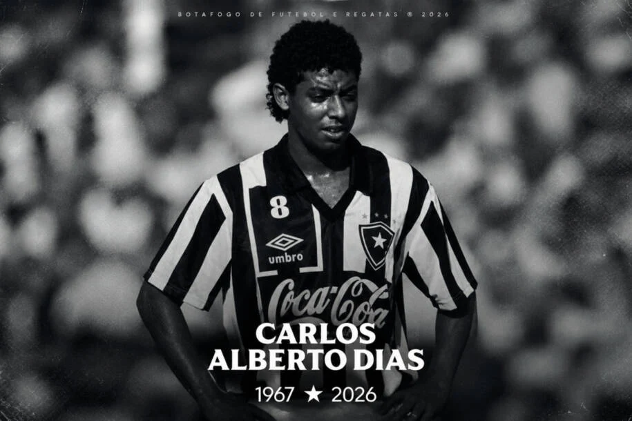 Carlos Alberto Dias, ex-jogador do Botafogo, falece aos 59 anos após mal súbito