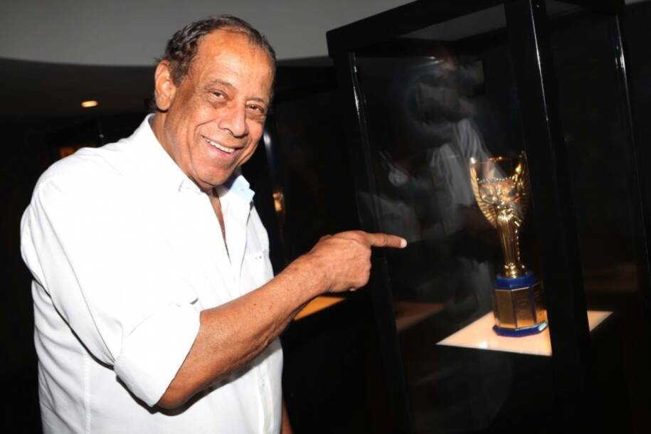 Carlos Alberto Torres, ícone do futebol, faleceu em 2023: legado eterno!