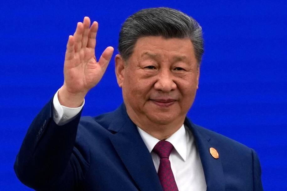 China acelera construção de centros de dados para dominar IA enquanto custo de vida preocupa
