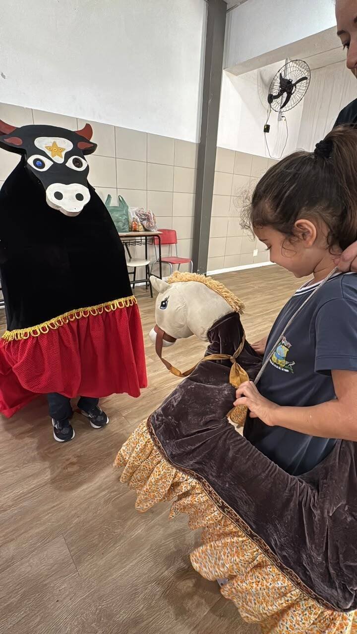 CMEI Alto São Bento ensina crianças sobre cultura açoriana antes do AÇOR
