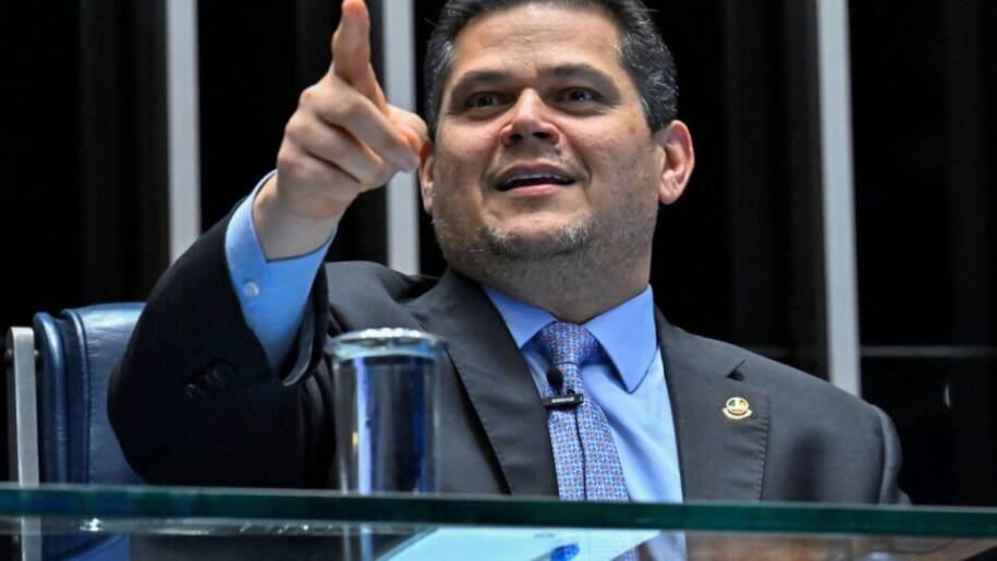 Davi Alcolumbre marca votação da PEC 221 que acaba com escala 6x1 e gera expectativa