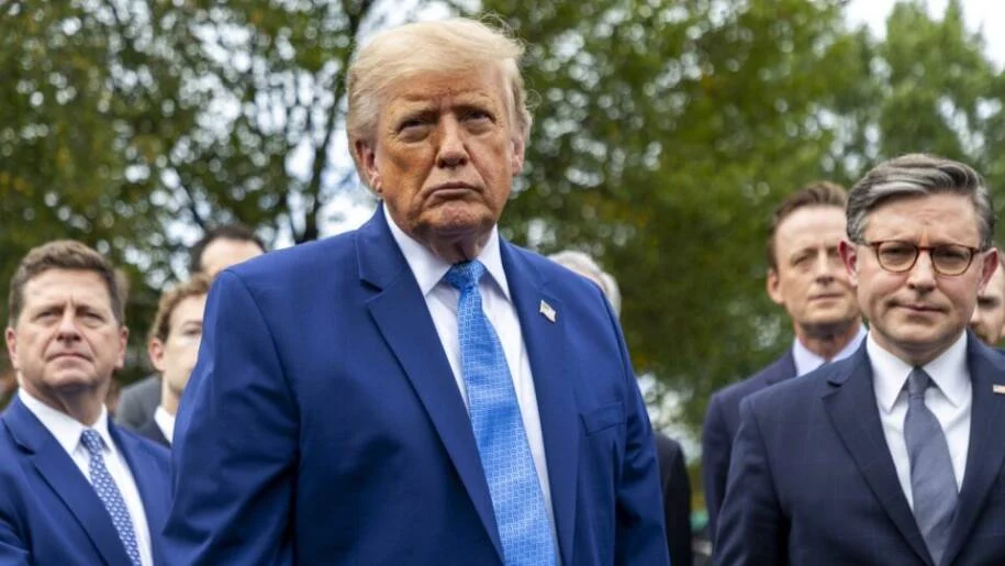 Donald Trump elogia Flávio Bolsonaro, mas evita apoio formal na disputa contra Lula
