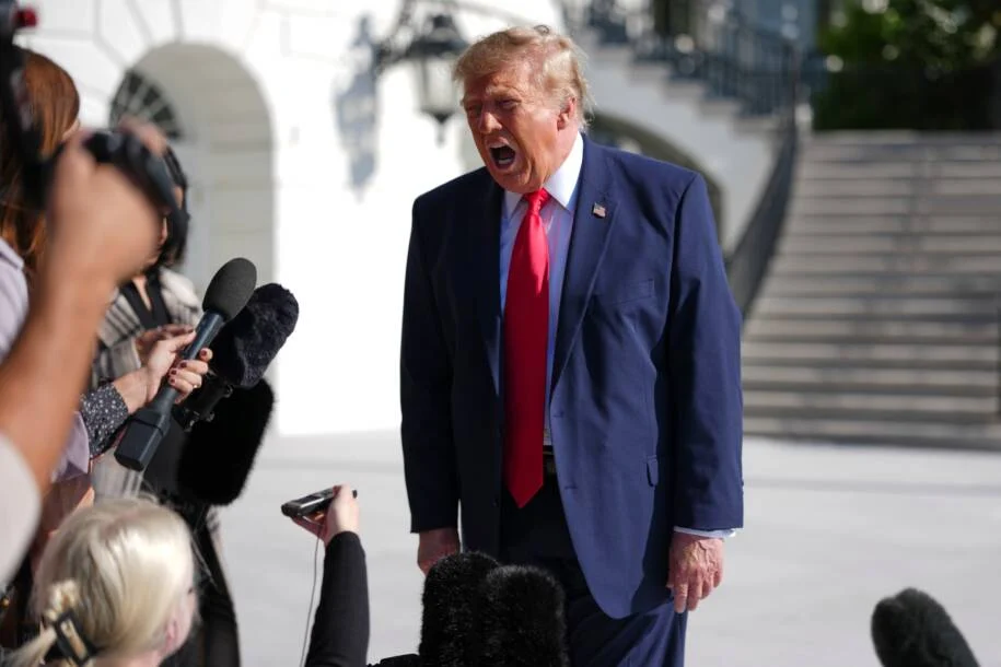 Donald Trump sugere tomar petróleo do Irã e encerra guerra rapidamente