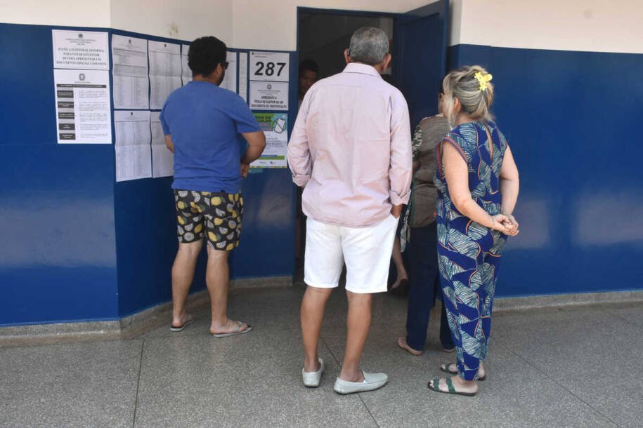 Eleições de 2026: Quatro mortes confirmadas em colégios eleitorais pelo Brasil