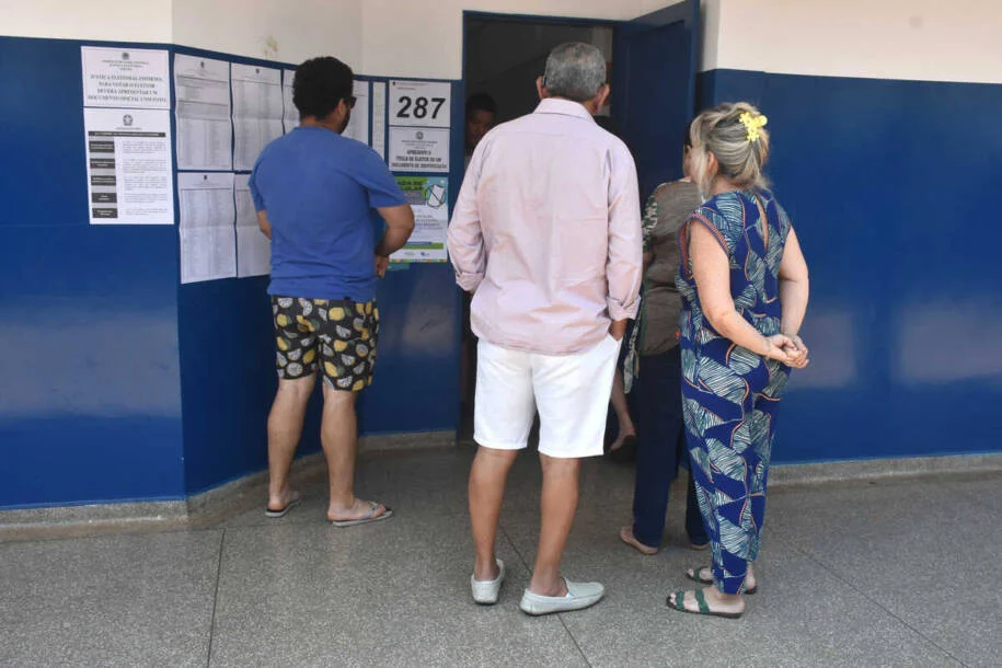 Eleições de 2026: Quatro mortes confirmadas em colégios eleitorais pelo Brasil
