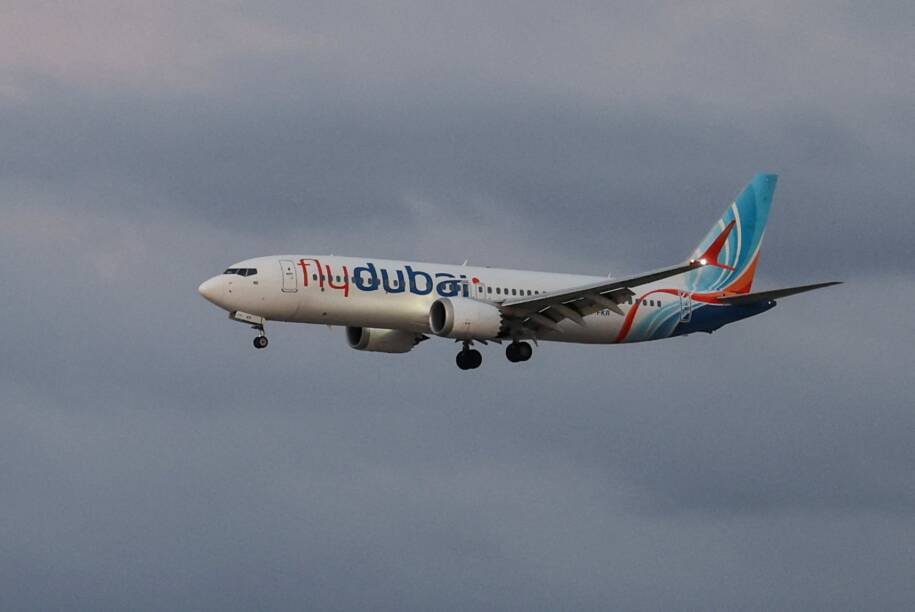 Emirados Árabes Unidos investigam ataque em voo da Flydubai para Tel Aviv