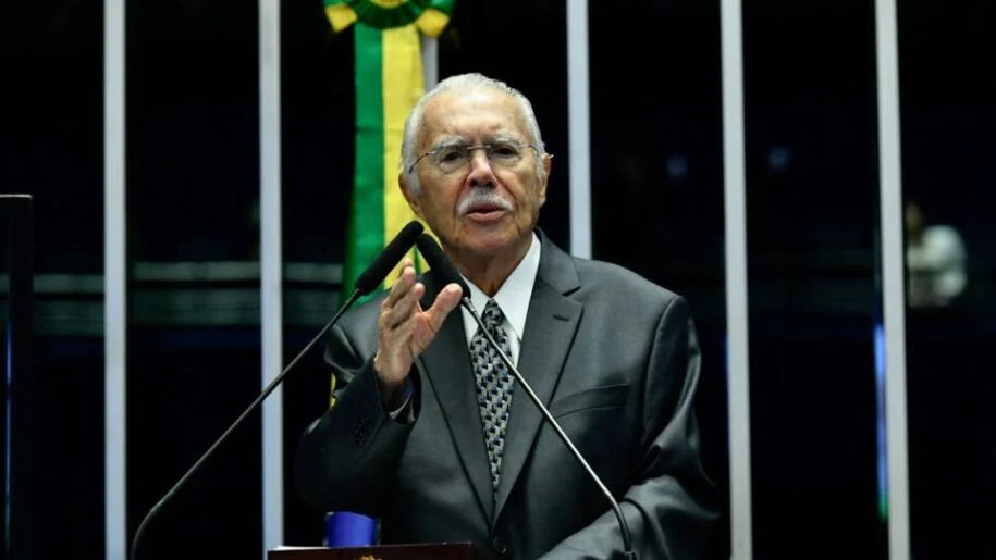 Família Sarney perde poder político após 72 anos com derrota de Roseana