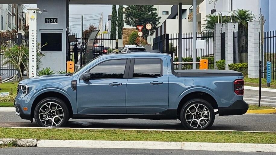 Ford Maverick Lariat Hybrid 2026 redefine picapes com tecnologia e conforto