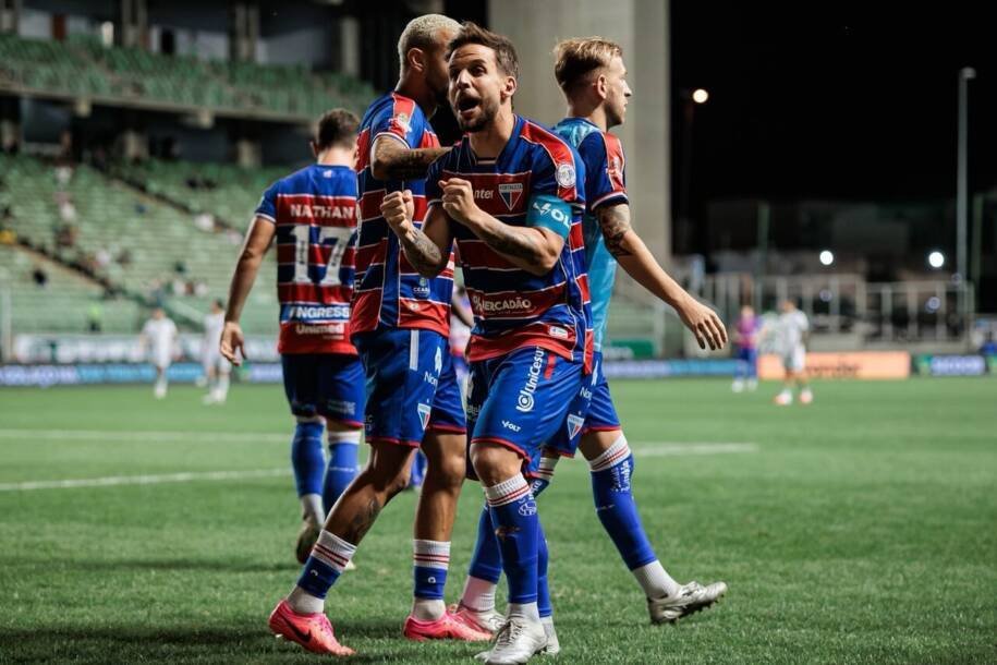Fortaleza derrota o América Mineiro e confirma rebaixamento do Coelho na Série B