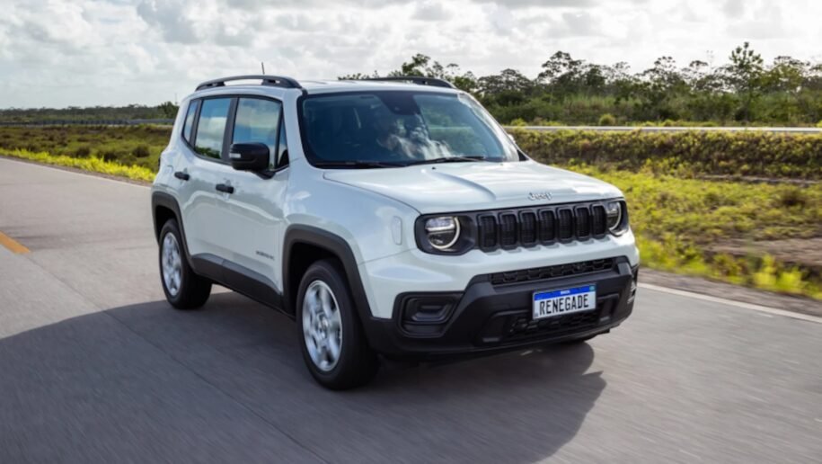 Jeep Renegade Longitude 2023 tem preço reduzido e supera Volkswagen Tera