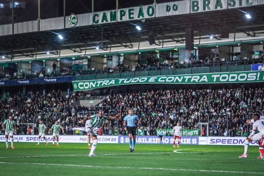 Juventude goleia o Náutico e retoma vice-liderança da Série B com 4 a 0