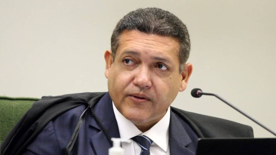 Kássio Nunes Marques exige que Meta explique canal 'Exército do Lula' em 24h